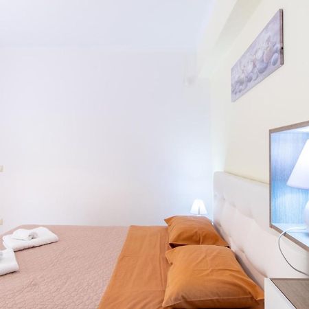 Panorama Apartment Apolpaina Екстер'єр фото